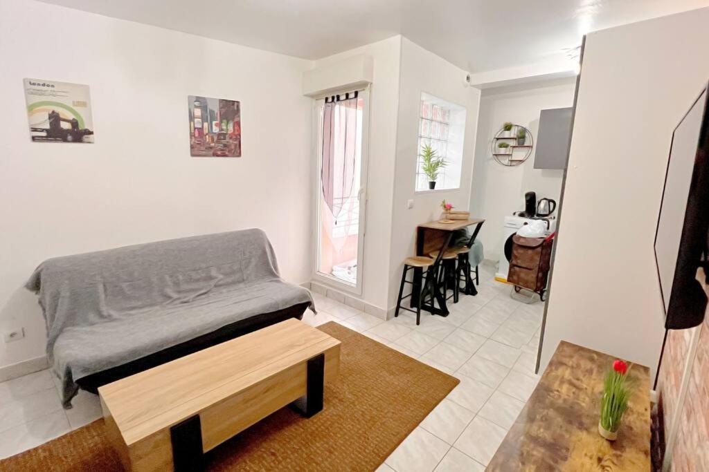 Cosy Appart. Aux Portes De Paris Villejuif Eksteriør bilde
